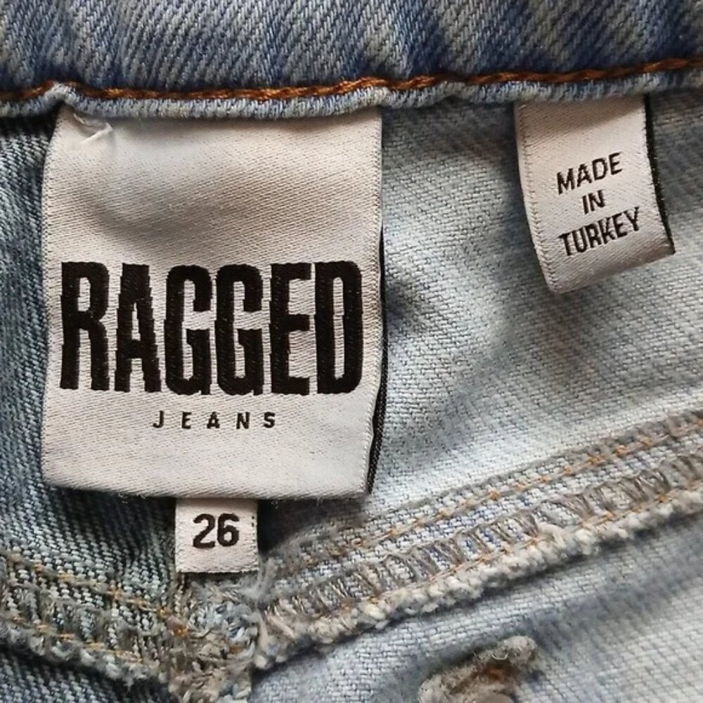 The Ragged Priest Quarter Panel Equilibrium Mom Jeans - Picture 9 of 10